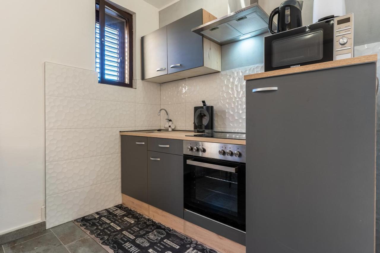 Apartment Brdanovic Крес Екстериор снимка